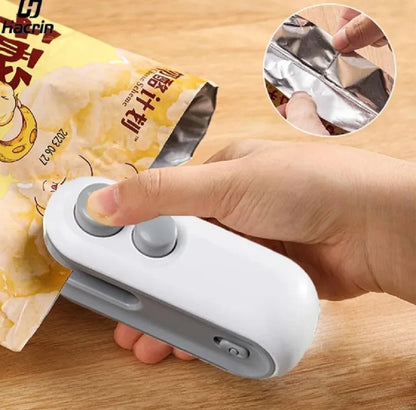 2 in 1 USB Rechargeable Magnetic Bag Sealer with Cutter & Long Lasting Battery.